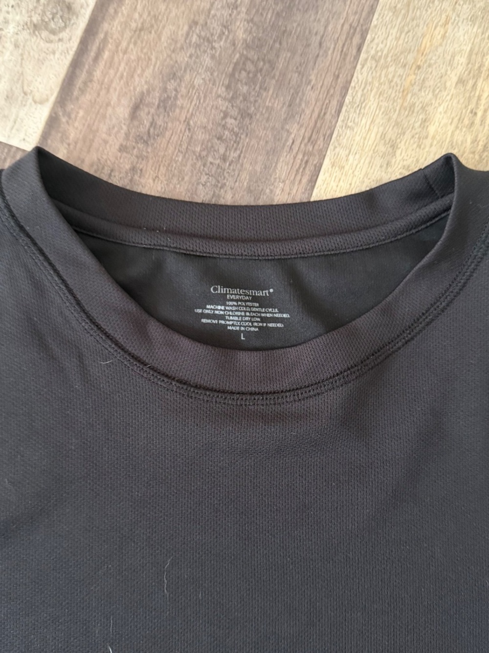 Climatesmart Men’s Black Undershirt - Picture 2 of 4